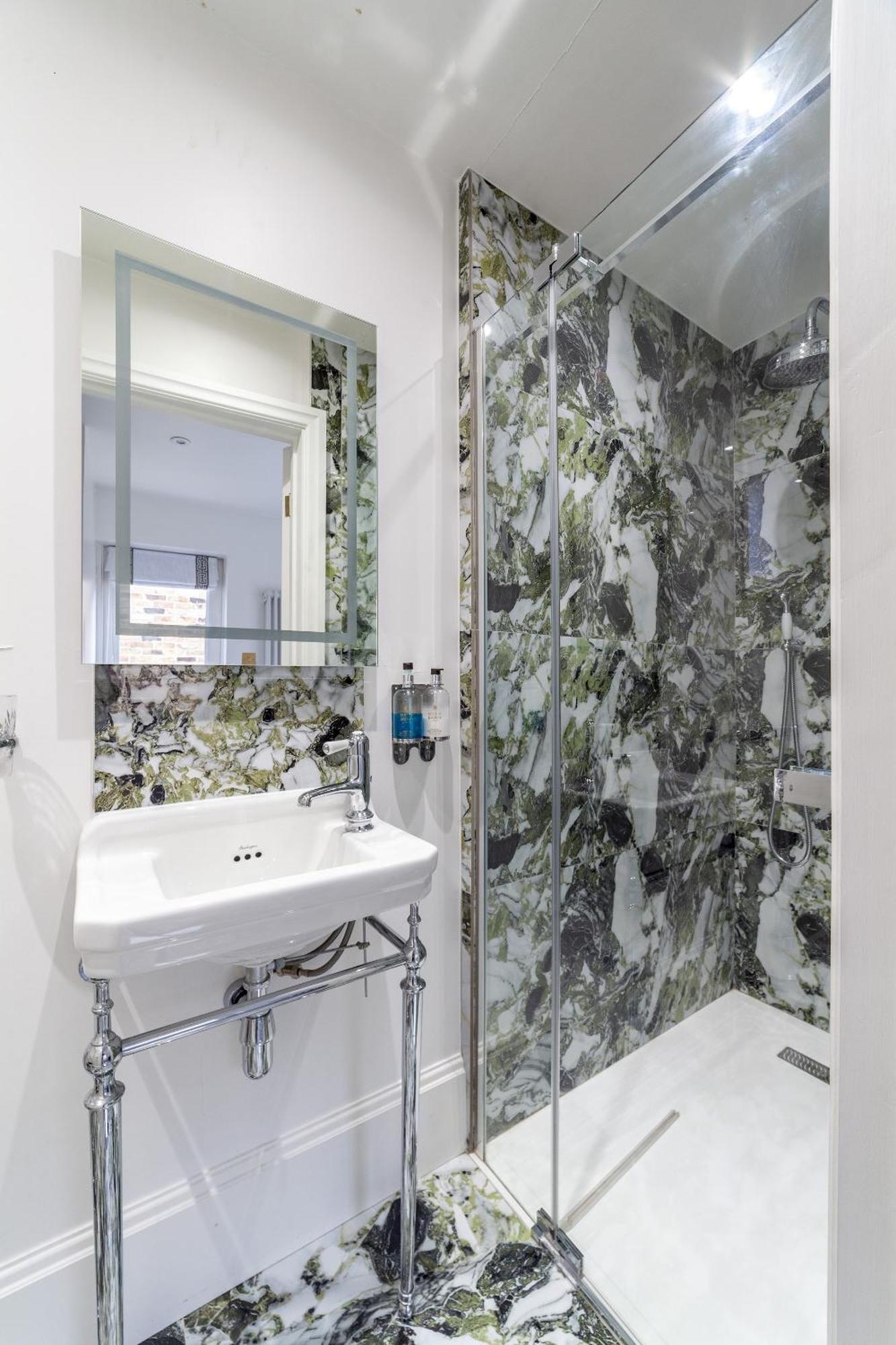 The New Cross Premier Rooms London Exterior foto