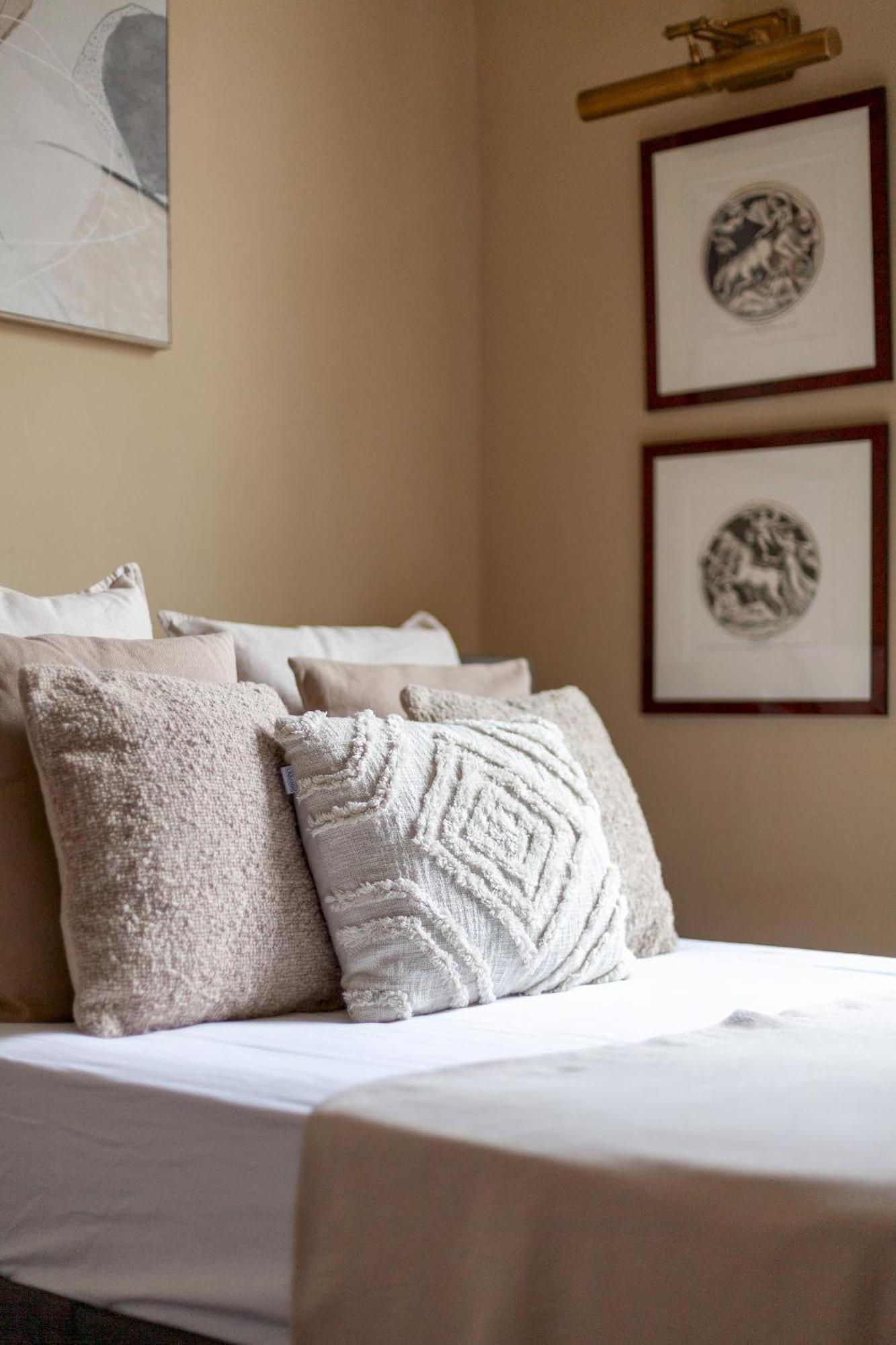 The New Cross Premier Rooms London Exterior foto